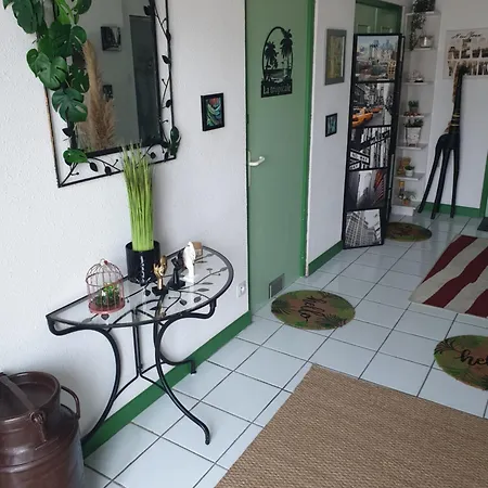 Apartamento La Tropicale, Climatisé Avec Parking, Proche Cité Médiévale *